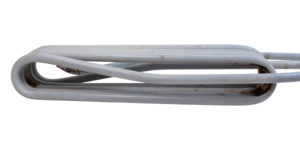 коррозия вследствие недостаточной герметизации ТЭНа с фторопластовой оболочкой.jpg